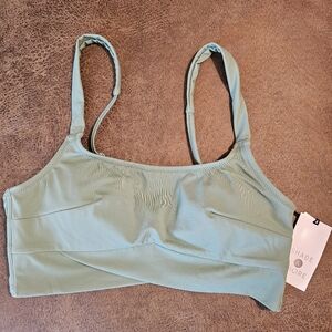 NWT Women Swim Top Shade and Shore Size 4